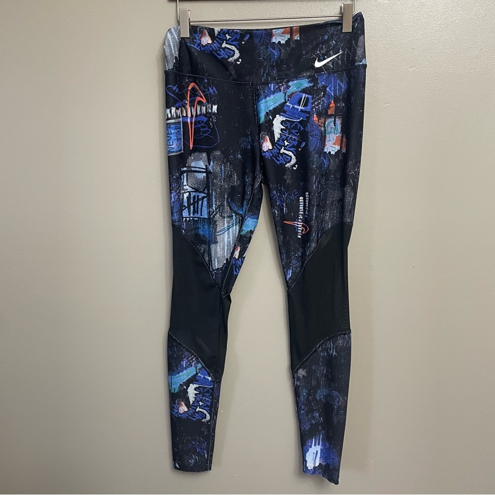 Nike Med Training Day Power Tights Dri-Fit Grafiti Print Graphic Print Leggings